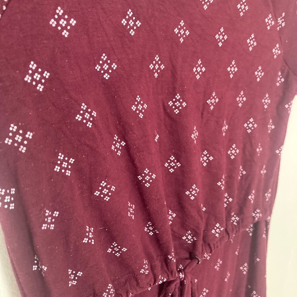 Maroon Latched Mama Midi Drawstring Nursing Dresss - Picture 5 of 6